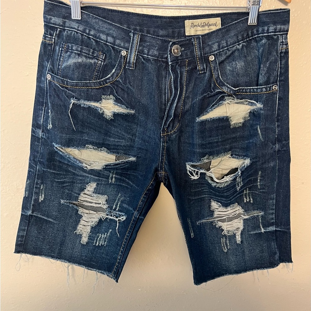 RSRCH & DLVPMNT SLIM SHORT
